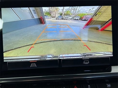 Used 2026 GMC Sierra 1500 Elevation image 15