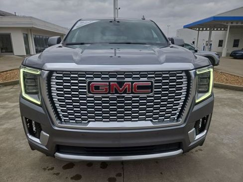Used 2022 GMC Yukon XL Denali image 8