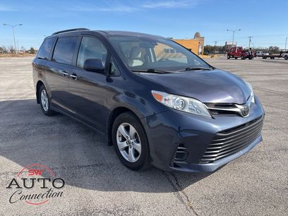 Used 2020 Toyota Sienna LE