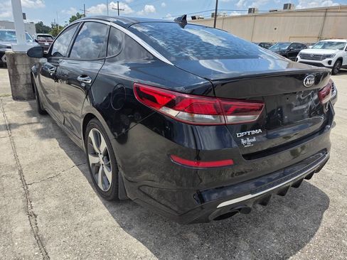 Used 2019 Kia Optima S w/ S Panoramic Sunroof Package FWD image 2