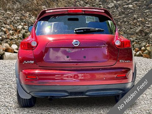 Used 2011 Nissan Juke SV AWD/4WD image 2
