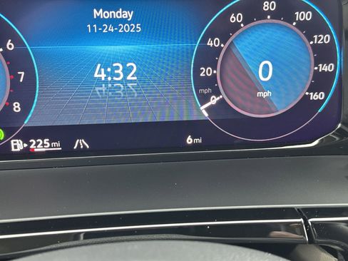 New 2026 Volkswagen Atlas SE image 12