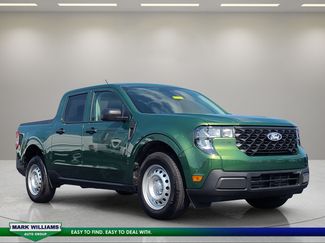 Used 2025 Ford Maverick XL w/ Equipment Group 102A AWD/4WD video 1
