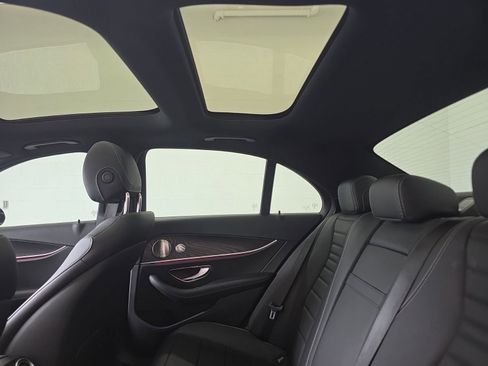 Used 2023 Mercedes-Benz E 350 4MATIC Sedan image 45