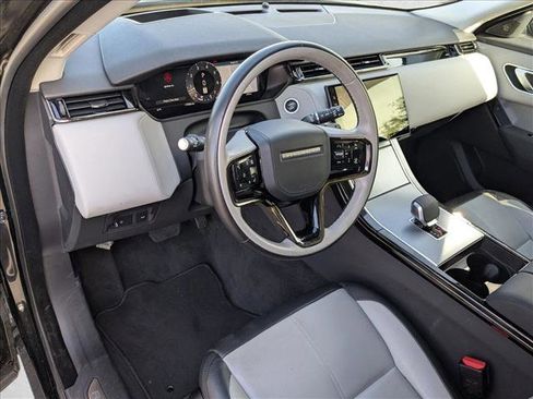 Used 2025 Land Rover Range Rover Velar S image 9