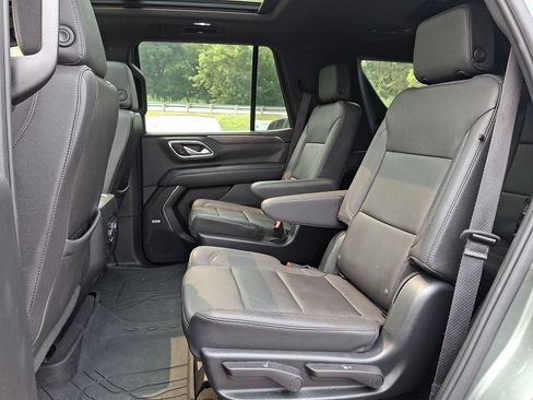 Used 2023 Chevrolet Tahoe LT w/ Luxury Package AWD/4WD image 11