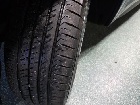 Used 2020 Audi Q5 2.0T Premium w/ Titanium Sport Package image 13