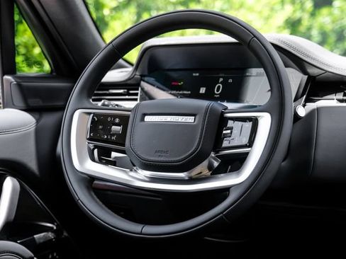 New 2026 Land Rover Range Rover SE AWD/4WD image 19