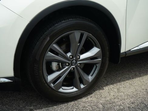 Used 2023 Nissan Murano Platinum w/ Cargo Package FWD image 13