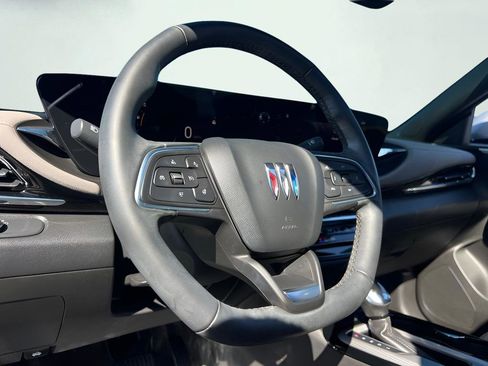 Used 2024 Buick Envista Avenir image 56