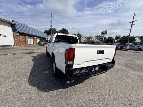 Used 2019 Toyota Tacoma SR RWD image 30