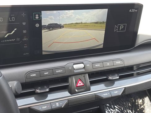 Used 2025 Kia K4 EX FWD image 22