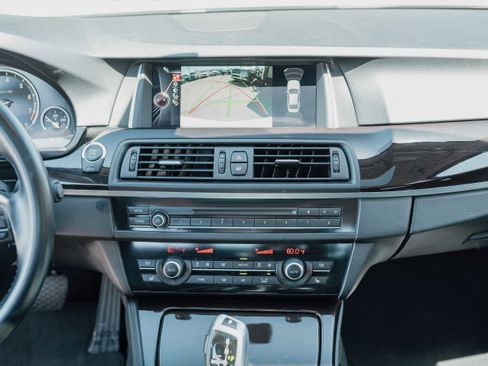 Used 2015 BMW 535i Sedan RWD image 10