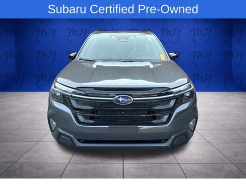 Used 2026 Subaru Forester Touring AWD/4WD image 3