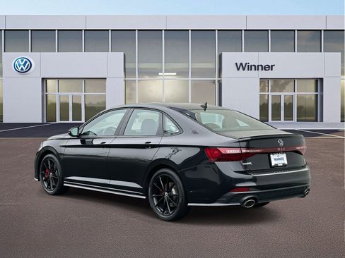 Certified 2025 Volkswagen Jetta GLI Autobahn image 4