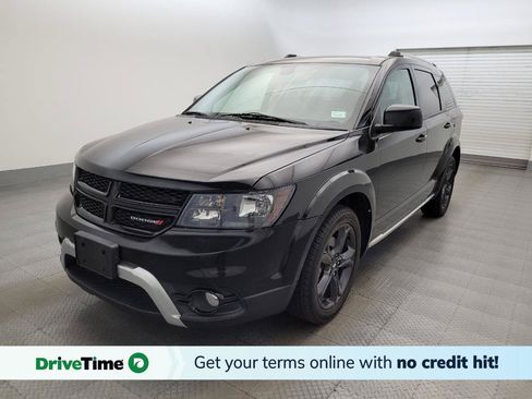 Used 2020 Dodge Journey Crossroad FWD image 1