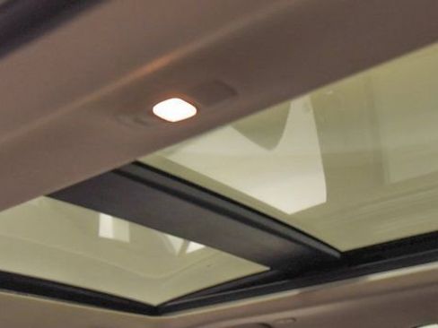 Used 2023 Nissan Rogue SL w/ SL Premium Package image 30