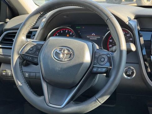 Used 2023 Toyota Camry XSE image 12