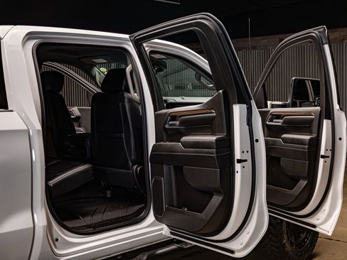 Used 2023 Chevrolet Silverado 1500 RST w/ All Star Edition Plus image 34