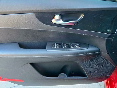 Used 2024 Kia Forte GT-Line w/ GT-Line Premium Package image 29