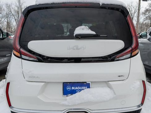 Used 2023 Kia Soul GT-Line image 5