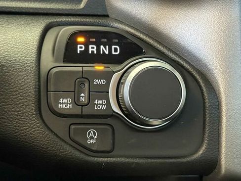 New 2026 RAM 1500 Express image 17