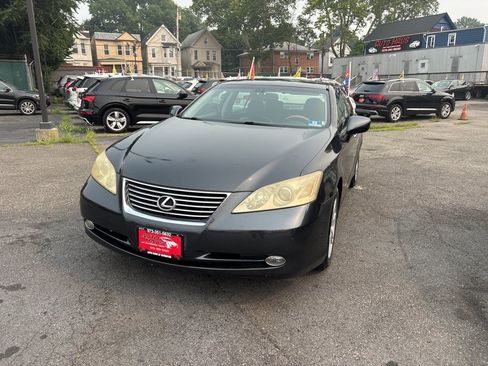 Used 2007 Lexus ES 350 w/ Premium Plus Pkg FWD image 2