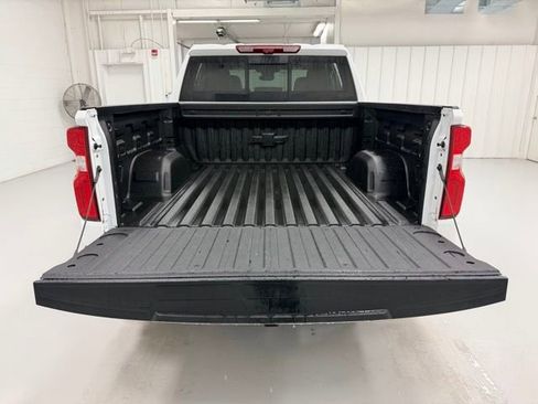 Certified 2025 Chevrolet Silverado 1500 LTZ w/ LTZ Premium Package AWD/4WD image 28