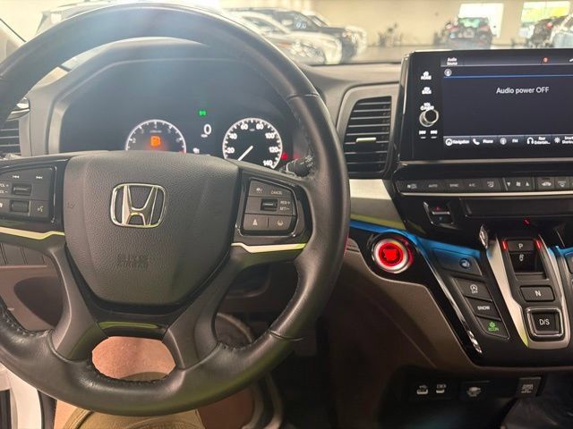 Used 2025 Honda Odyssey Touring image 22