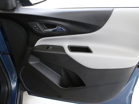 Used 2024 Chevrolet Equinox LS w/ LPO, Floor Liner Package image 31