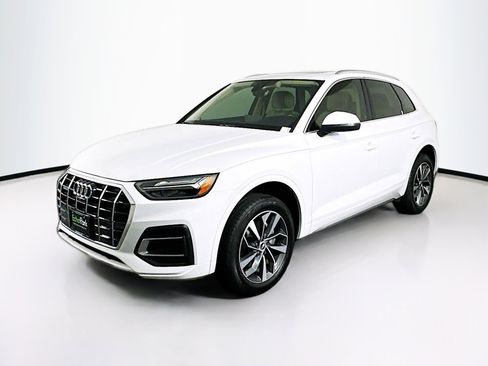 Used 2021 Audi Q5 Premium Plus w/ Premium Plus Package image 3