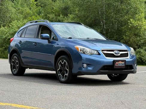 Used 2015 Subaru Crosstrek 2.0i Premium AWD/4WD image 5