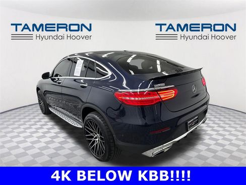 Used 2019 Mercedes-Benz GLC 300 4MATIC Coupe image 3