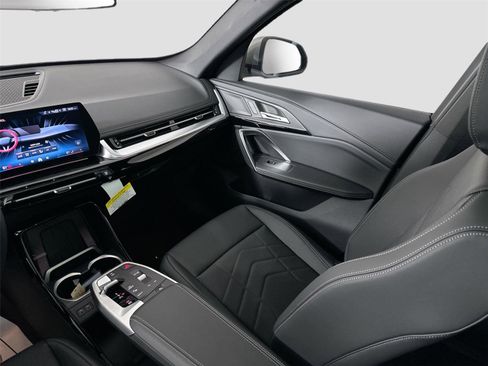 New 2026 BMW X1 xDrive28i w/ Technology Package image 24