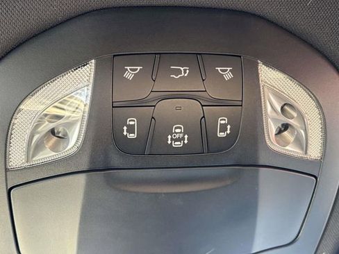 New 2026 Chrysler Pacifica Select w/ S Appearance Package FWD image 28