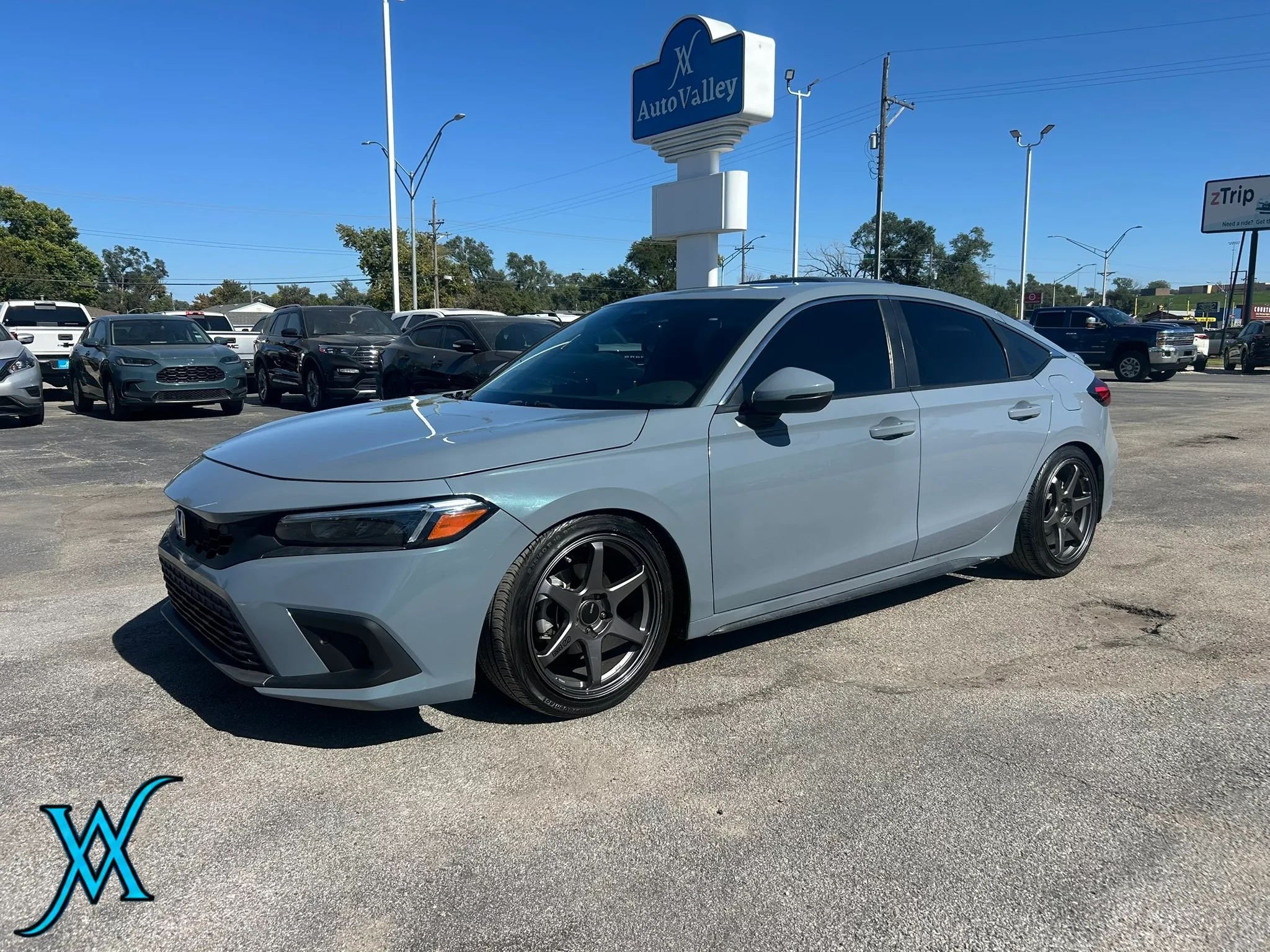 Used 2022 Honda Civic Sport Touring image 3