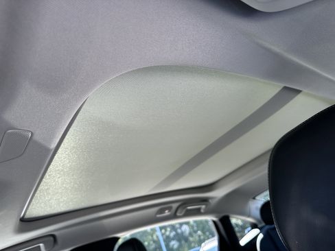 Used 2023 Volvo S90 B6 Ultimate image 28