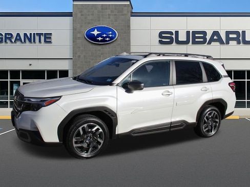 Used 2025 Subaru Forester Limited AWD/4WD image 12