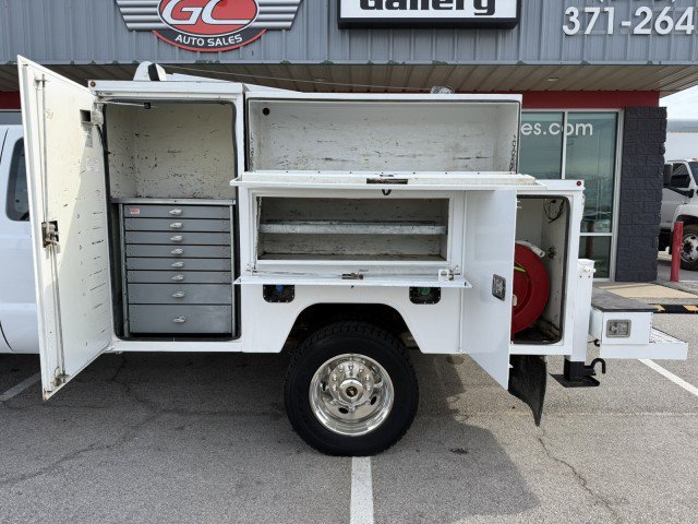 Used 2012 Ford F450 XL w/ XL Value Pkg AWD/4WD image 16