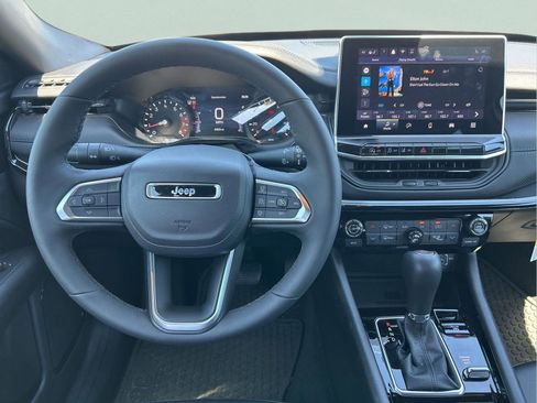 Used 2026 Jeep Compass Latitude w/ Quick Order Package 29K image 23