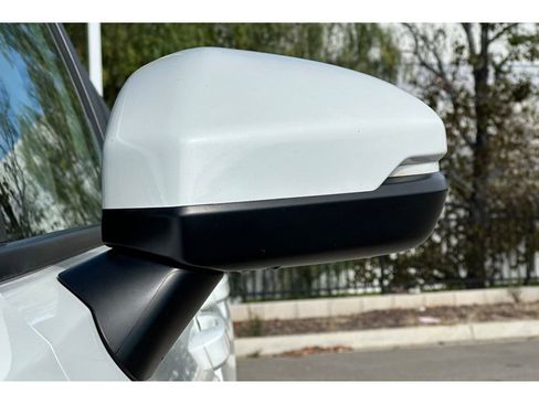 Certified 2023 Honda HR-V LX image 54