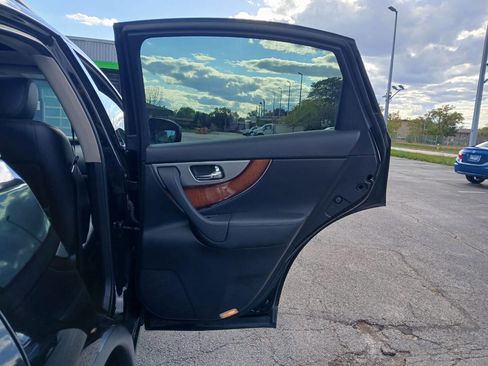 Used 2013 INFINITI FX37 AWD w/ Premium Pkg image 14