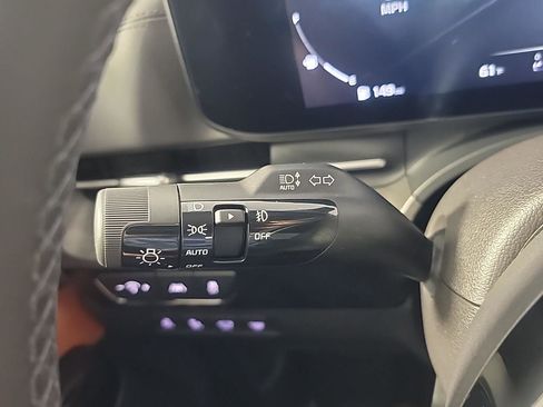 Used 2024 Kia Carnival SX FWD image 32