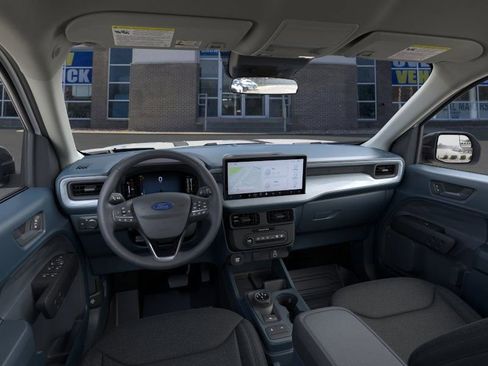 New 2025 Ford Maverick XLT w/ XLT Luxury Package image 9