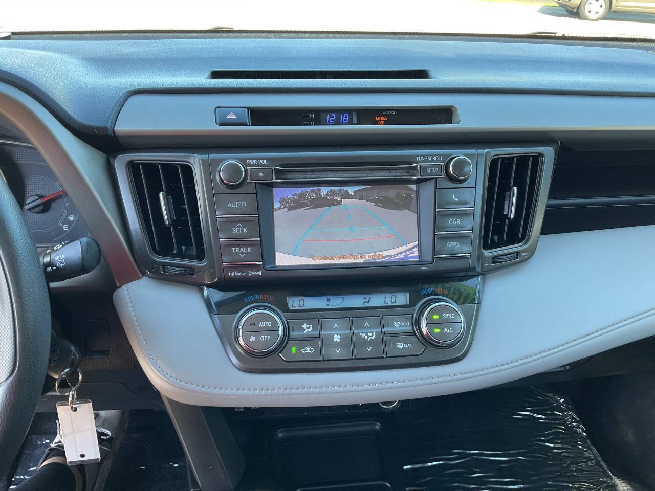 Used 2013 Toyota RAV4 XLE AWD/4WD image 20