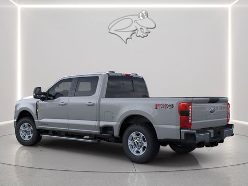 New 2026 Ford F350 XLT w/ XLT Premium Package image 4