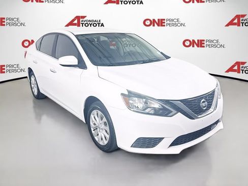 Used 2019 Nissan Sentra SV FWD image 1