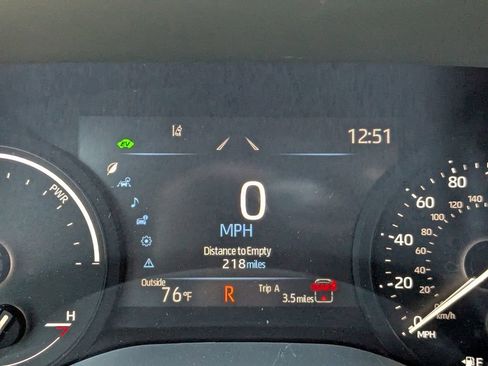 New 2026 Toyota Sienna XLE FWD image 23
