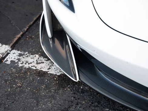 Used 2020 McLaren 600LT Spider RWD image 18