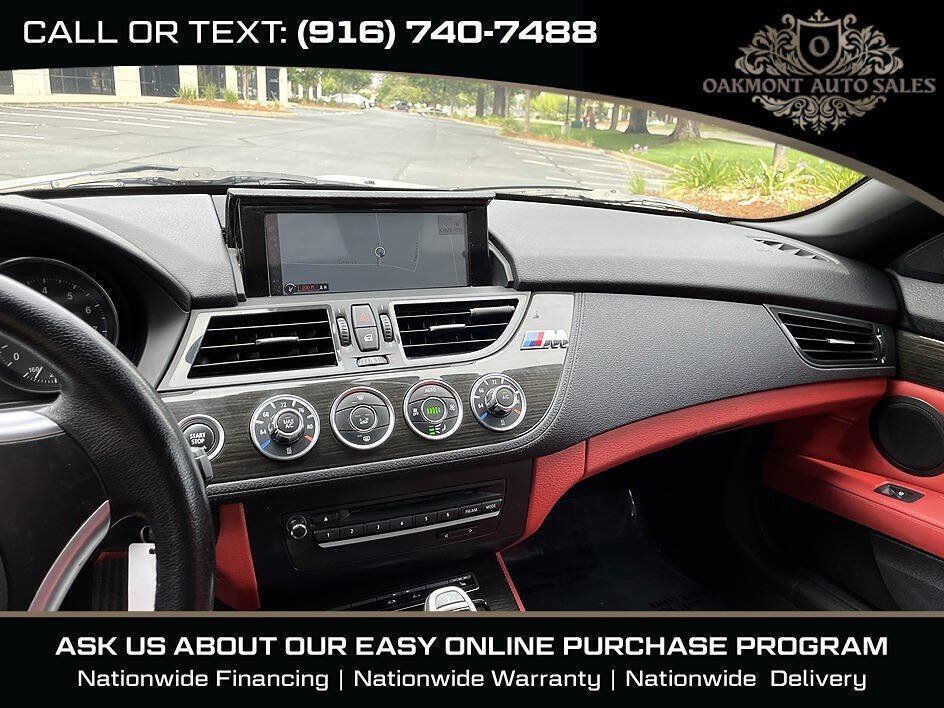 Used 2016 BMW Z4 sDrive35i RWD image 17
